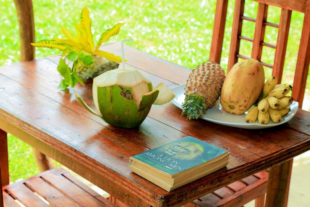 Natural Cabanas Kanattegoda Eksteriør billede